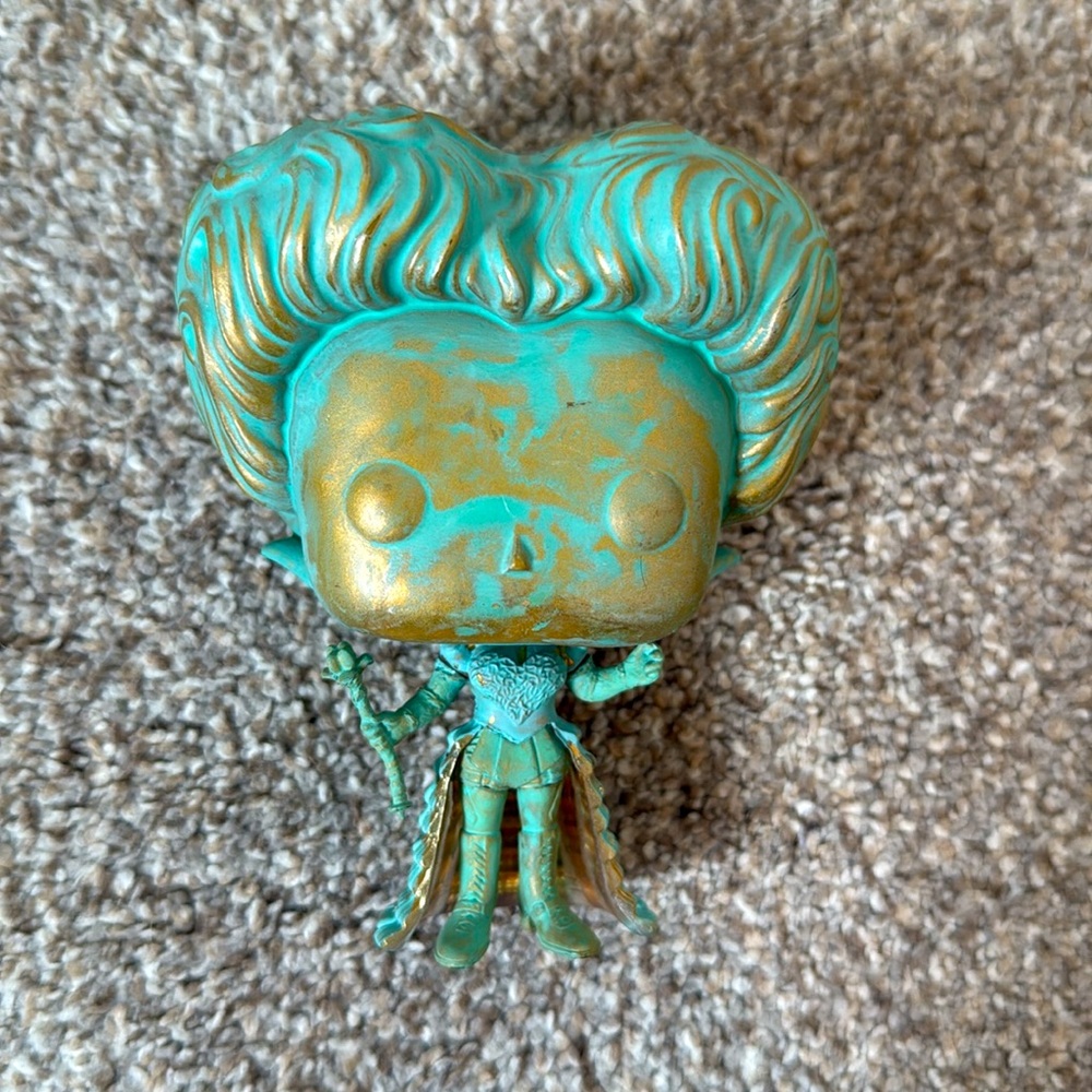 Iracebeth Funko Pop #185 (Loose) HOT TOPIC EXCLUSIVE - Disney Vinyl Figure